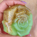 Jabón Natural de Glicerina con Aloe Vera y Manzanilla para Piel Sensible