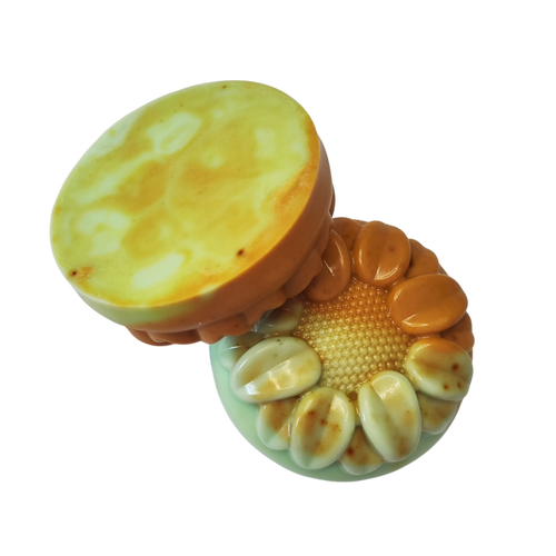 Jabón Natural de Glicerina con Aloe Vera y Cúrcuma para Piel con Manchas