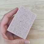 Jabón Natural de Glicerina con Arcilla Rosa y Avena para Piel Seca