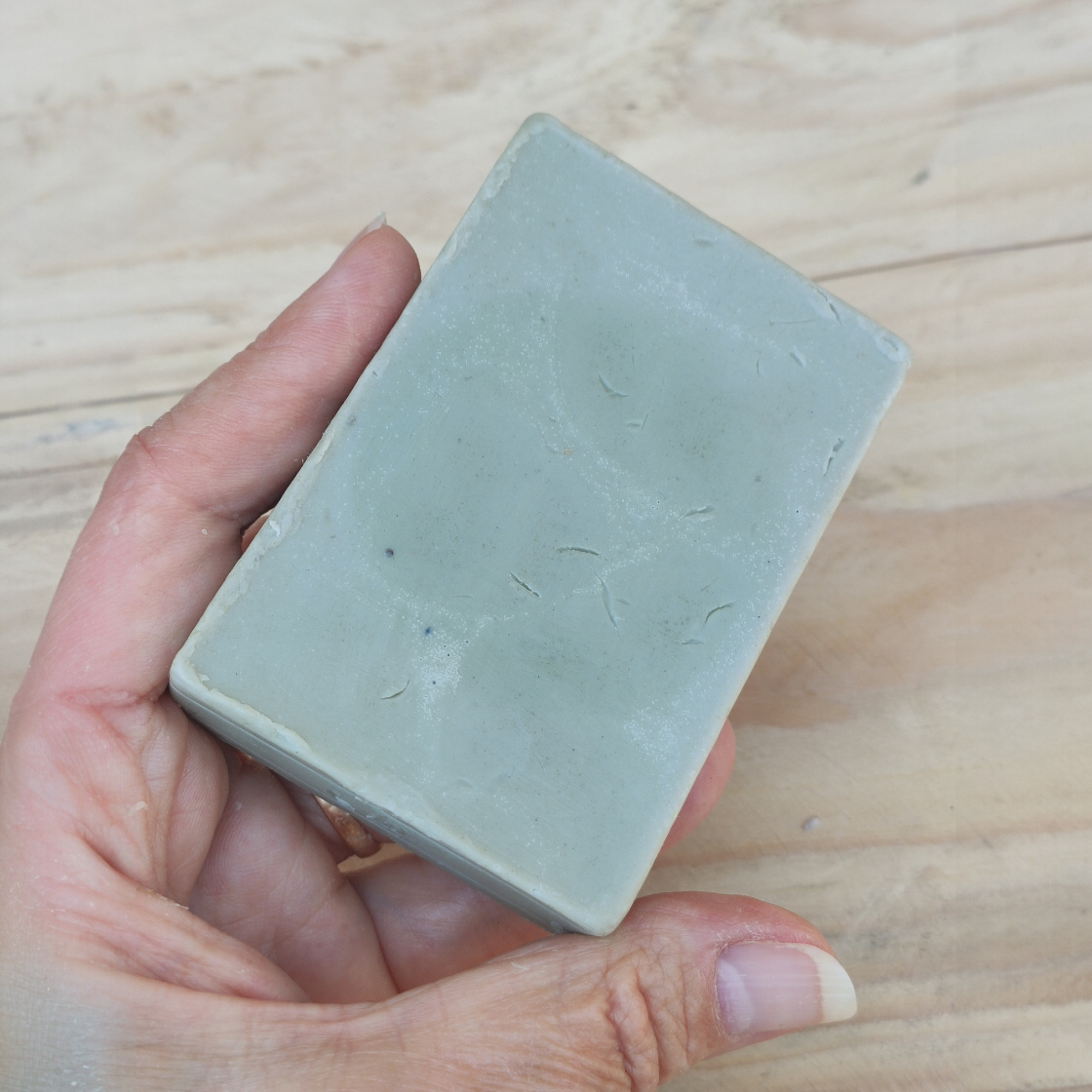 Jabón de Glicerina con Arcilla Verde y Menta