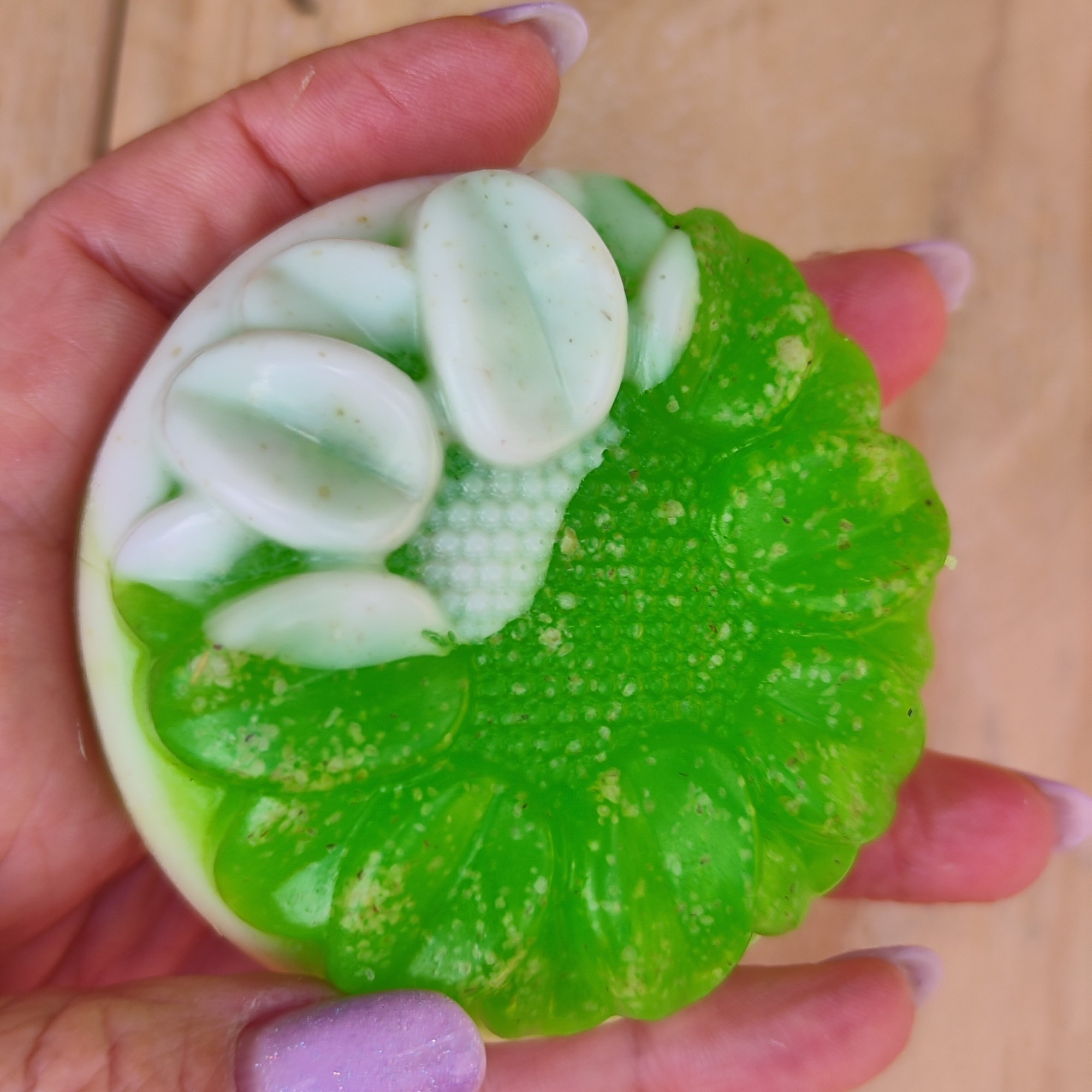Jabón Natural de Glicerina con Avena y Aloe Vera para Piel Sensible