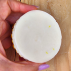 Jabón Natural de Glicerina con Avena y Cúrcuma para Piel con Manchas
