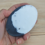 Jabón Natural de Glicerina con Carbón Activado y Arroz para Piel Mixta