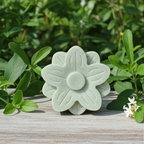Jabón Natural de Glicerina con Hierba Luisa para Piel Cansada