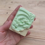 Jabón Natural de Glicerina con Jengibre y Aloe Vera para Piel con Acné