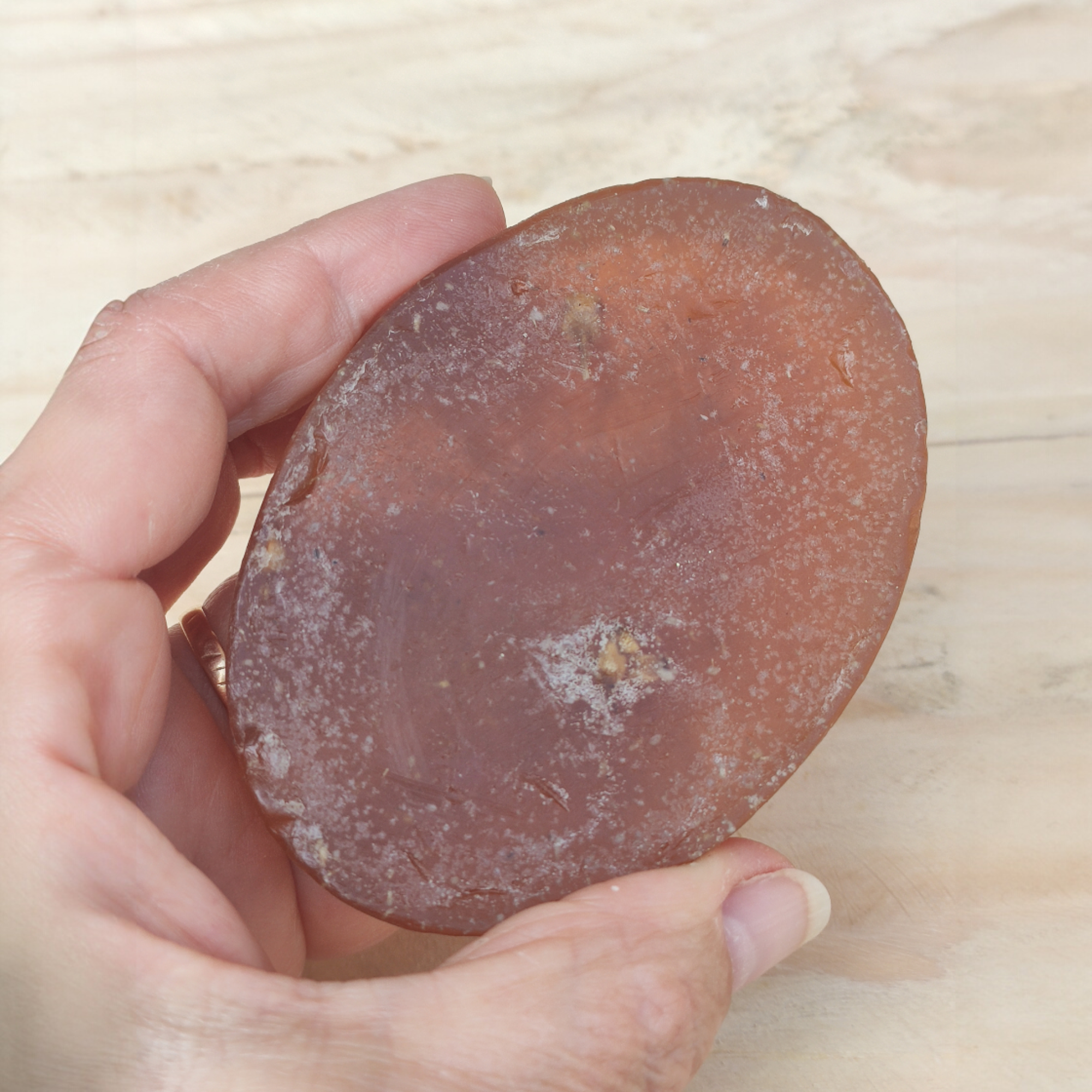 Jabón Natural de Glicerina con Miel y Manzanilla para Piel Sensible