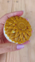 Jabón Natural de Glicerina con Avena y Cúrcuma para Piel con Manchas