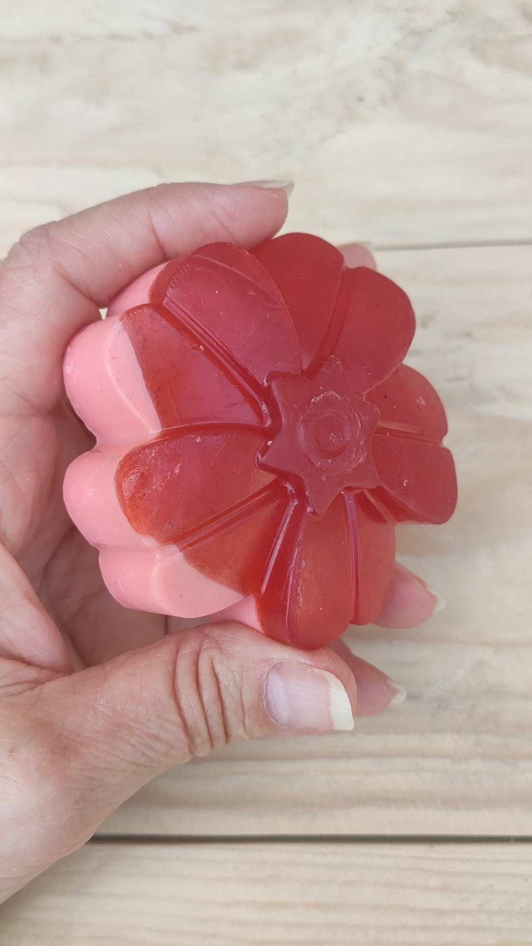 Jabón Natural de Glicerina con Rosa para Piel Madura