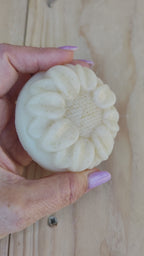 Jabón Natural de Glicerina con Avena y Arroz para Piel Mixta