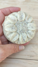 Jabón Natural de Glicerina con Orégano para Piel con Acné