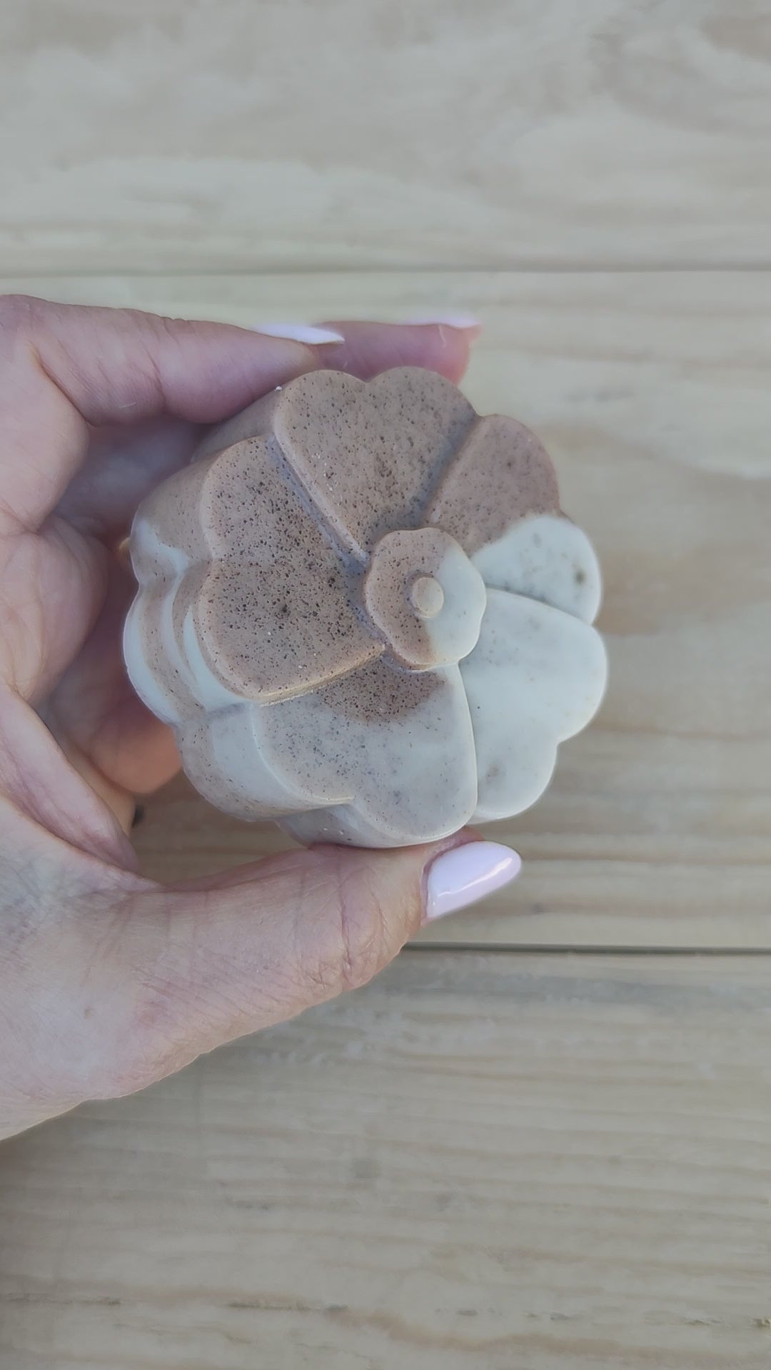 Jabón Natural de Glicerina con Avena y Canela para Piel Normal